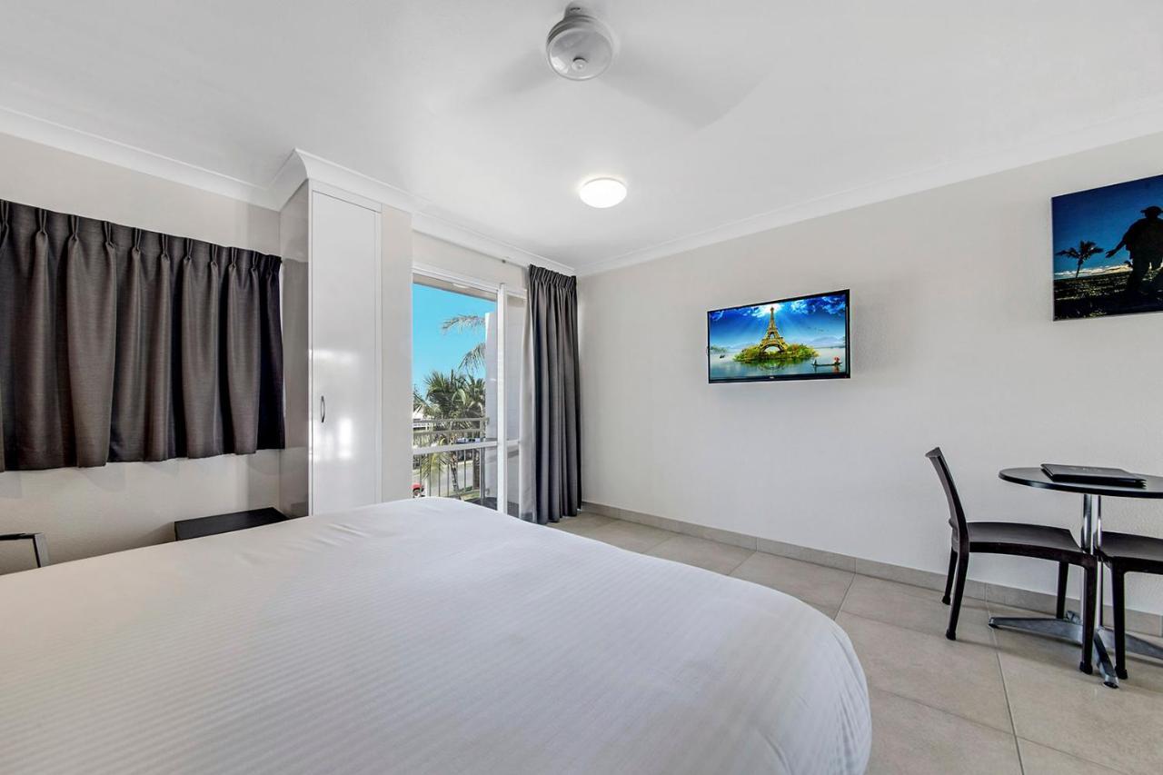 Endeavour Inn Emu Park Eksteriør billede