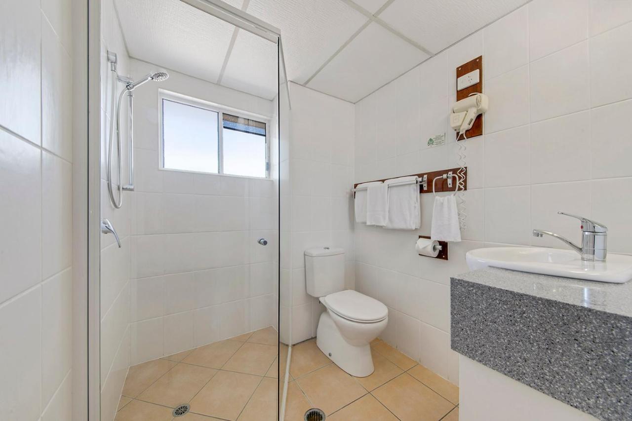 Endeavour Inn Emu Park Eksteriør billede