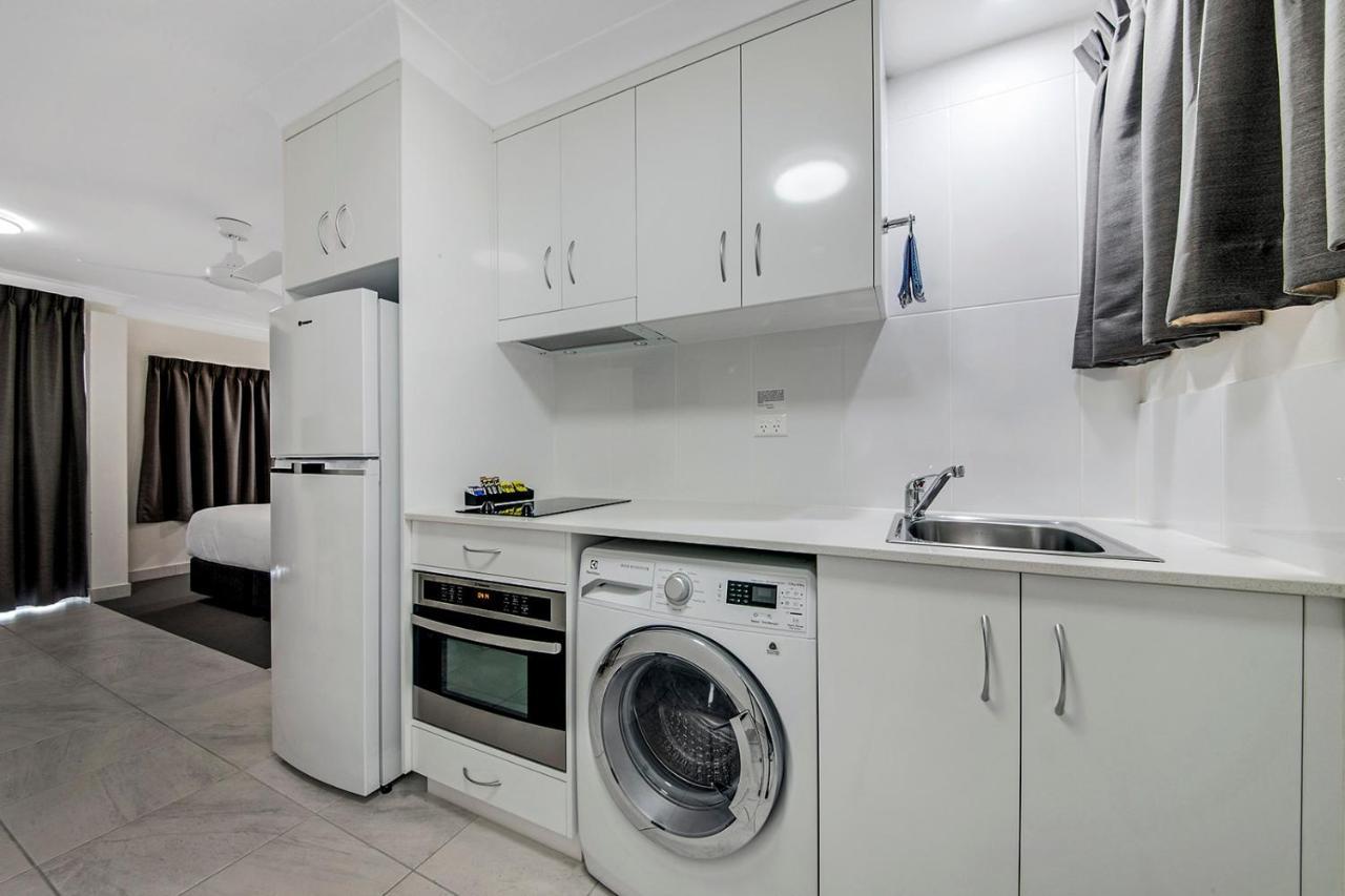 Endeavour Inn Emu Park Eksteriør billede