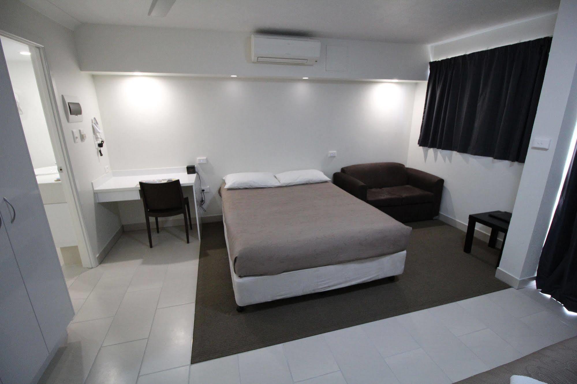 Endeavour Inn Emu Park Eksteriør billede