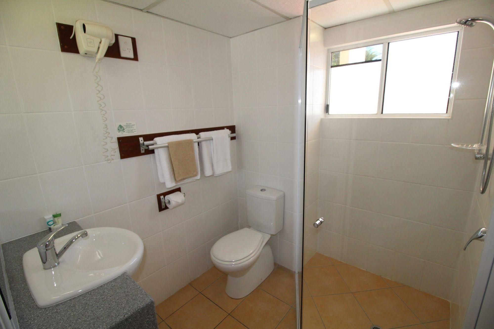 Endeavour Inn Emu Park Eksteriør billede