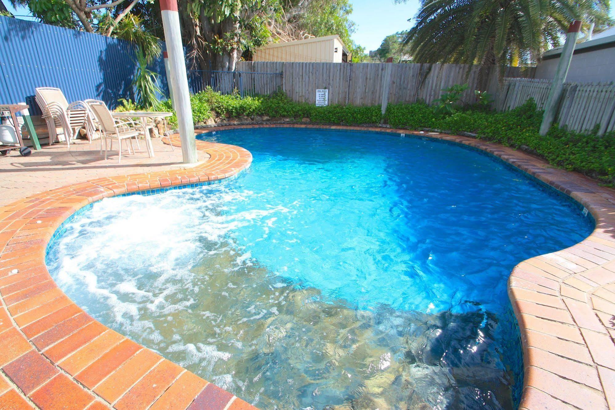 Endeavour Inn Emu Park Eksteriør billede